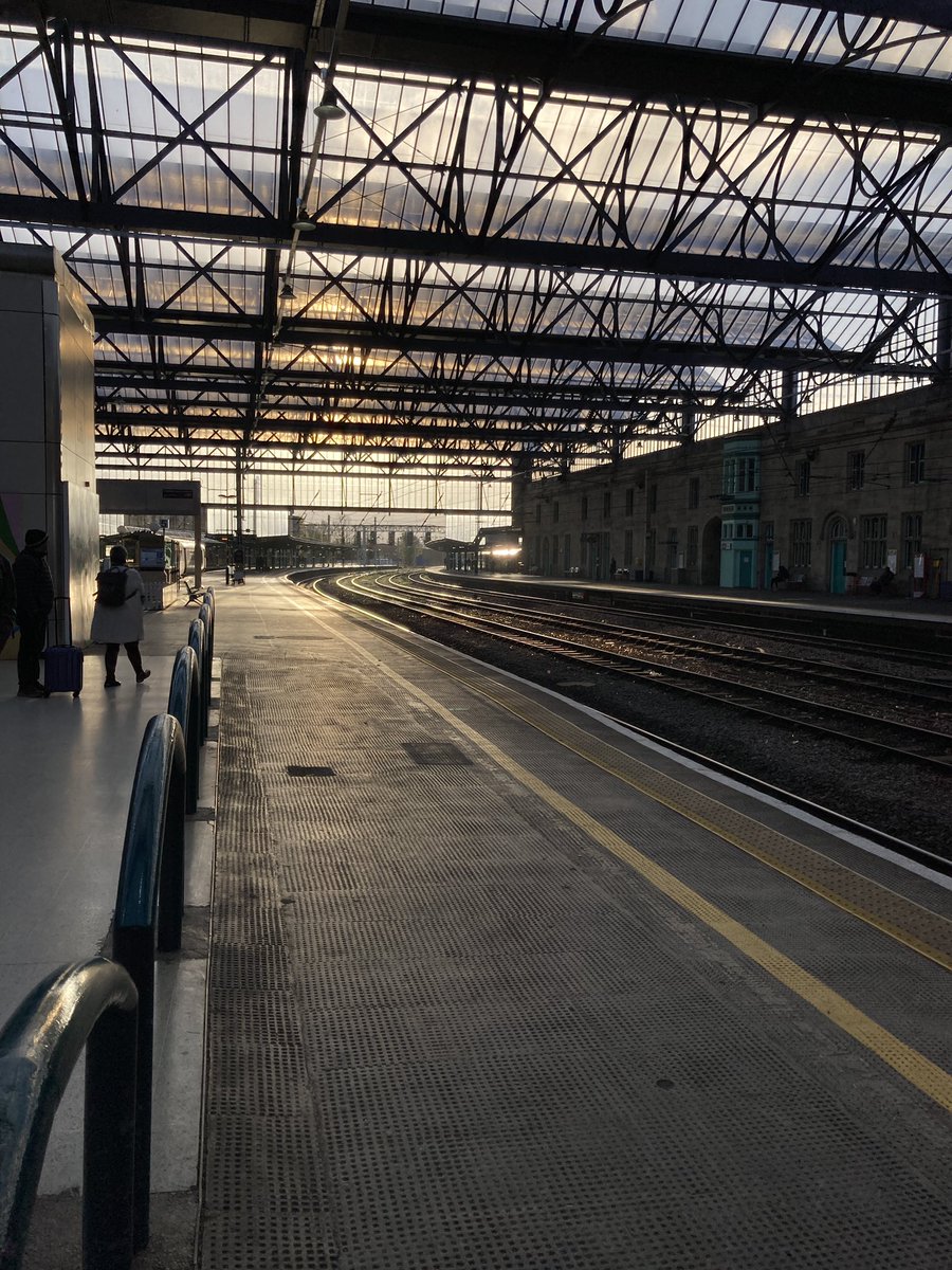 We’re on our way to <a href="/FULLDOMEUK/">FULLDOME UK</a> 🎉 One train down, four to go!