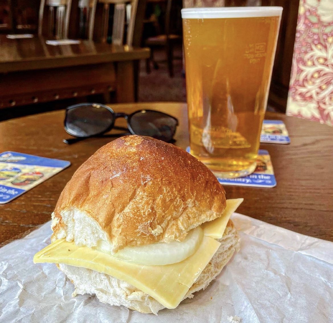 Bite Your Brum (she/her) (@biteyourbrum) on Twitter photo <a href="/ichoosemag/">I Choose Birmingham</a> As you know, I’m a right tart for a massive sandwich. My favourites for such a lunch include <a href="/graceandjameskh/">Grace+James</a>, <a href="/AndersonandHill/">Anderson and Hill</a> and <a href="/1000TradesJQ/">1000 Trades</a> (and the cobs from Prince of Wales. Specifically cheese and onion). Thanks for asking. <a href="/ichoosemag/">I Choose Birmingham</a> As you know, I’m a right tart for a massive sandwich. My favourites for such a lunch include <a href="/graceandjameskh/">Grace+James</a>, <a href="/AndersonandHill/">Anderson and Hill</a> and <a href="/1000TradesJQ/">1000 Trades</a> (and the cobs from Prince of Wales. Specifically cheese and onion). Thanks for asking.