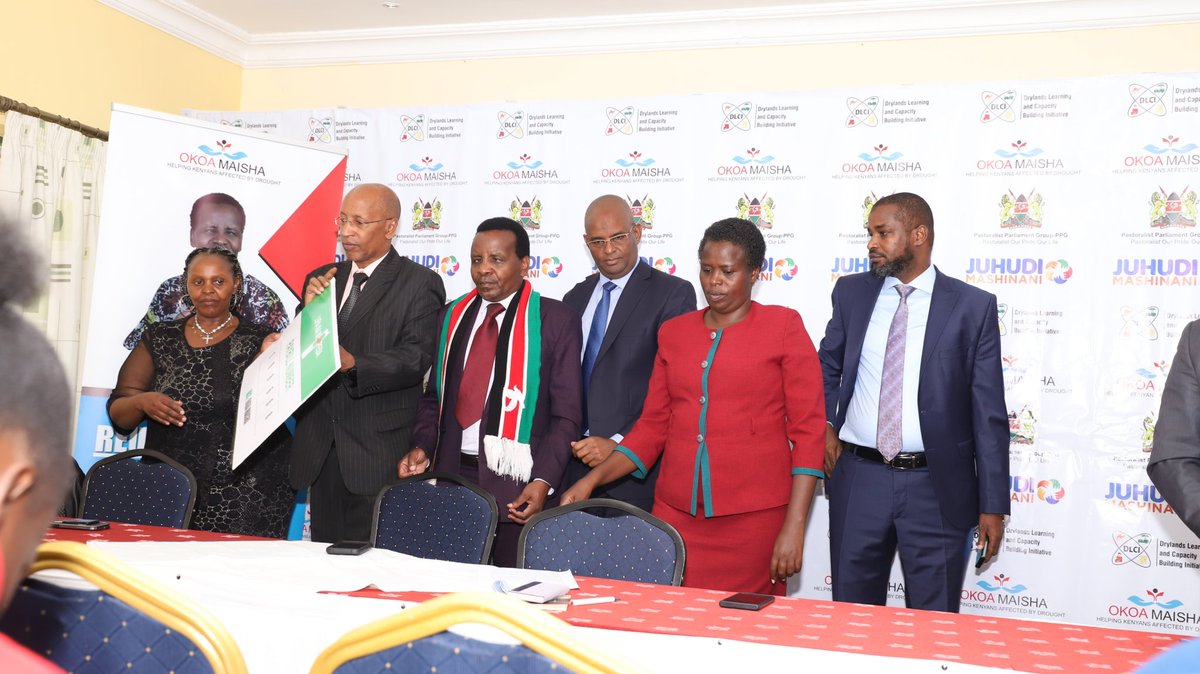 Kimaani's tweet photo. Happening now: LAUNCH OF THE #OKOAMAISHA INITIATIVE

AN EMERGENCY RESPONSE TO THE DIRE HUNGER CRISIS IN KENYA

"We are gathered here to call attention to the severe hunger situation and the serious humanitarian crisis that our dear country is grappling with." https://t.co/I7uJaQE4f2