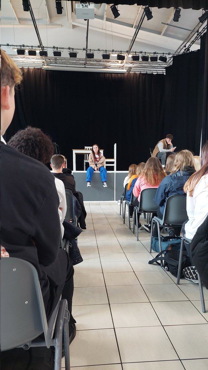 RolledUpTheatre's tweet photo. Yesterday #Billie schools theatre tour did its most westerly performances of this 54 date tour @LochgilpheadJC &amp; @TarbertAcademy. 
Great shows, great audiences. 
"So much better that Rocky Horror &amp; Mama Mia live. It was so good and real. Come back soon".

@GillespiesHigh today https://t.co/FAsXLWLTA4