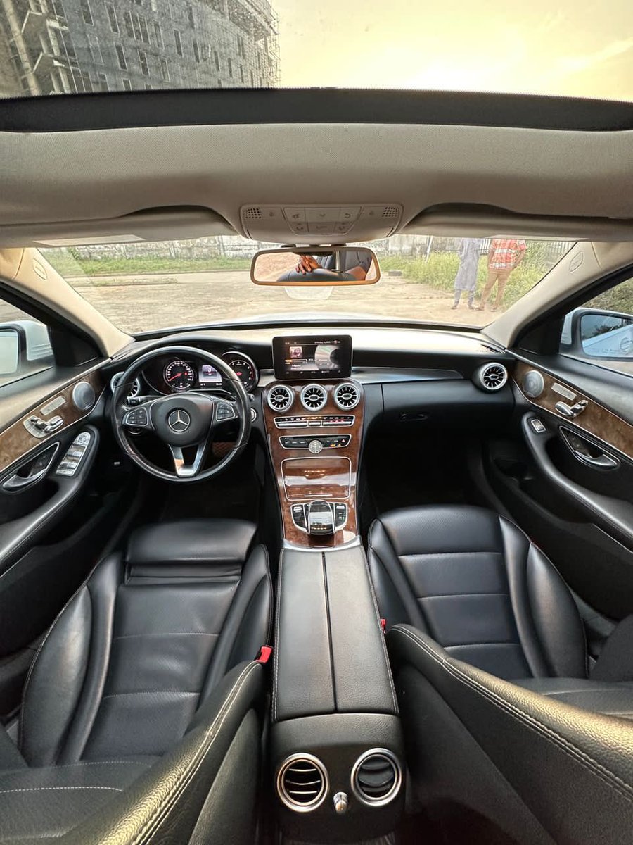 ala_autos's tweet photo. Extremely Clean Mercedes Benz C300 🔥🔥
Year: 2015
Long wheel 
Fullest option 
Price: N11.5M
Location: Abuja #cars #carsinabuja @WutaMotorsNG @Abuja_AutoHaven https://t.co/V16uPG9ipM