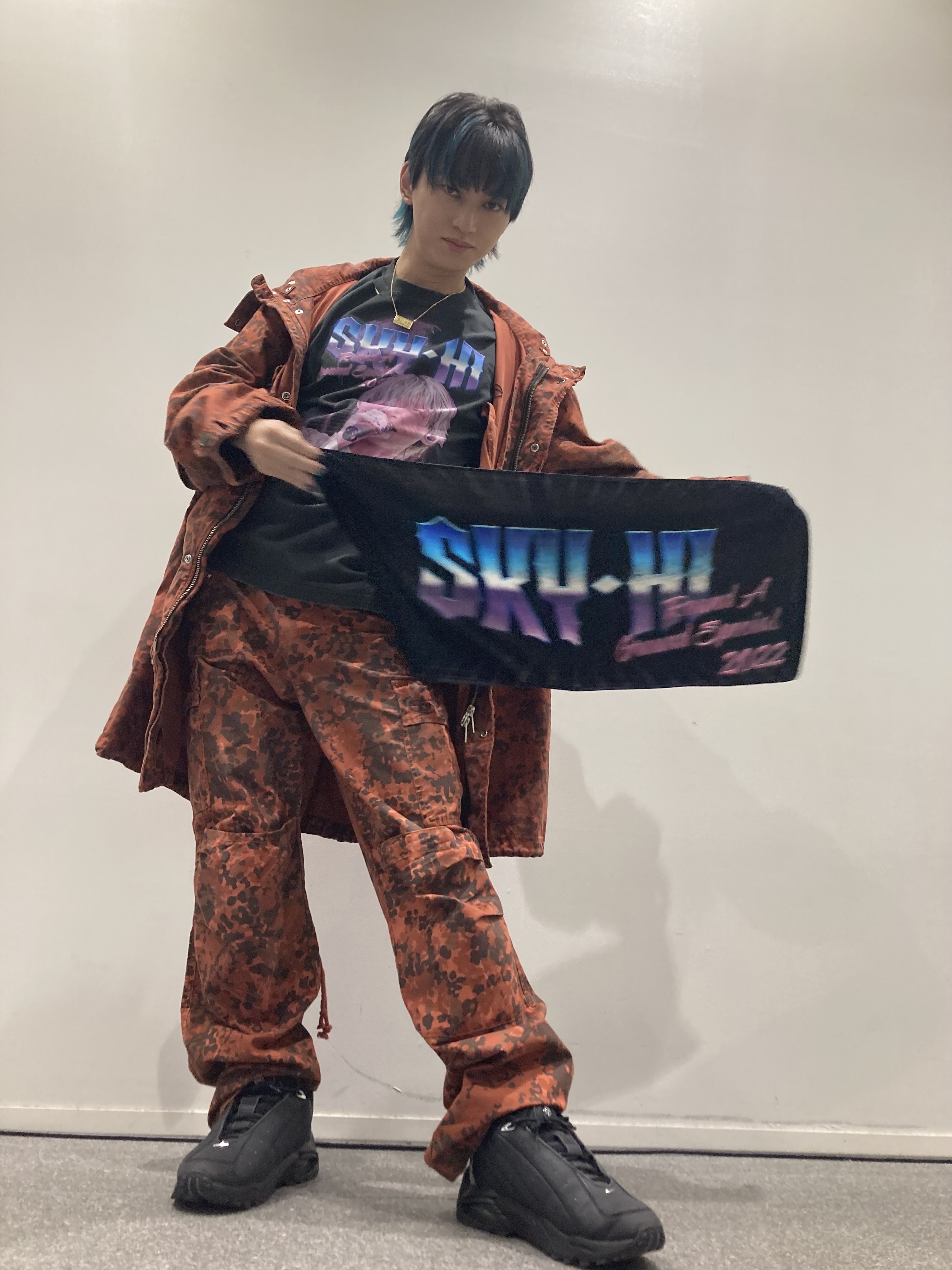 SKY-HI STAFF on X: 