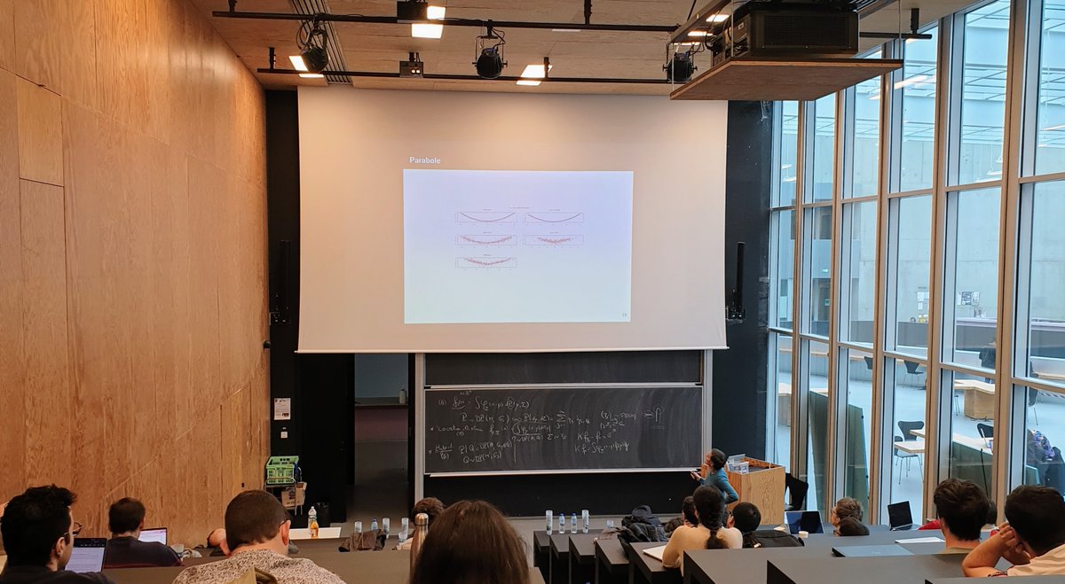 Cette semaine nous inaugurons la fédération de de Mathématiques de <a href="/centralesupelec/">CentraleSupélec</a> qui fédère les mathématiciens des labos de l'école, avec de très belles présentations sur les EDP, l’analyse numérique, le contrôle, l’optimisation, les probas &amp; les stats.
inaugurationfdm.sciencesconf.org