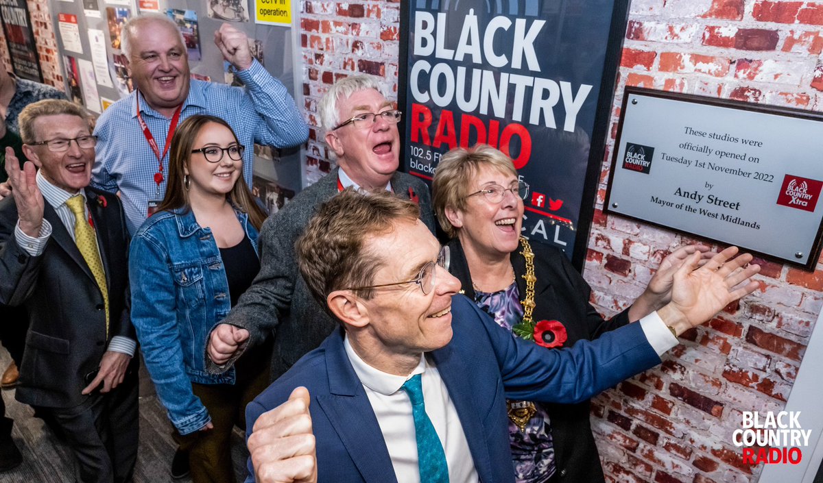 WeAreBCR's tweet photo. On Tuesday, @MayorWestMids officially opened our new studios at @ResonanceEdu_ in Brierley Hill.

We moved in at the start of a pandemic (!) and couldn’t be prouder of the 100+ local people who make sure two radio stations stay on air to be the voice of our community 🫶🏻 https://t.co/M1S3A4ynKQ