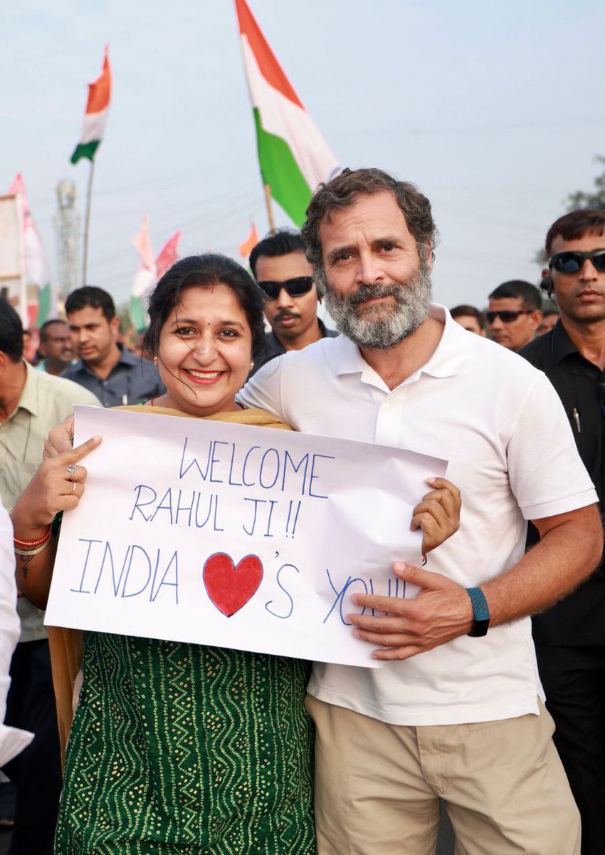GagaforRaGa's tweet photo. India truly loves you #RahulGandhi 💞

#GoBackModi https://t.co/d0vfr45cfi