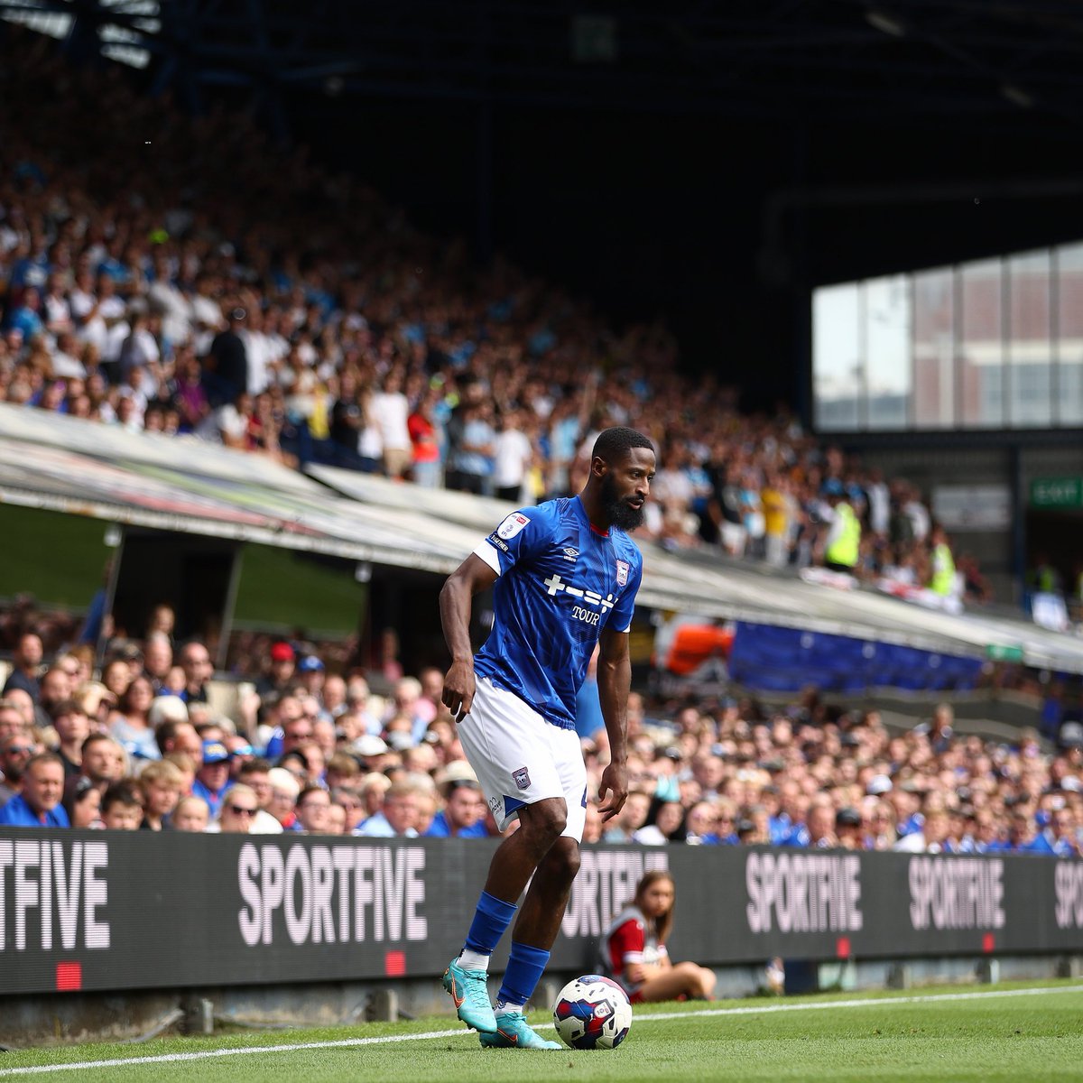 Ipswich Town tweet media