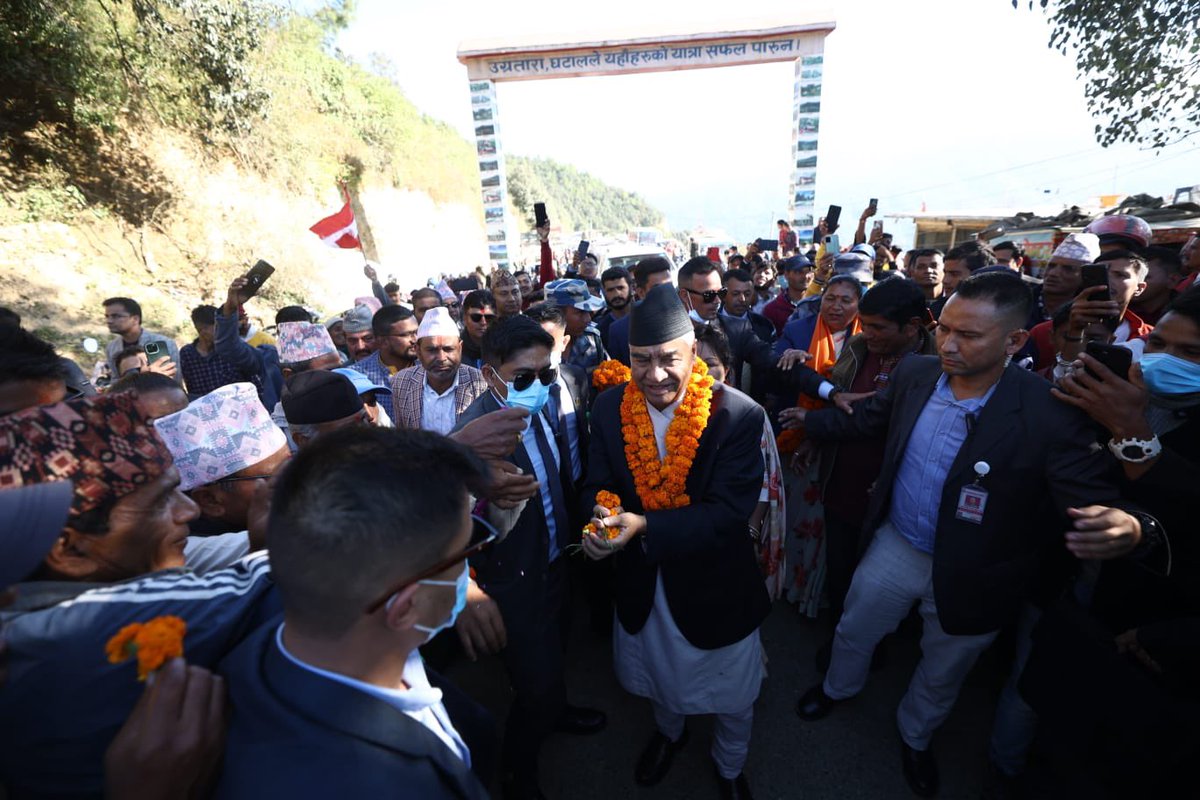 SherBDeuba's tweet photo. डडेल्धुराको चुनावी सभा, अमरगढी ।

धन्यवाद डडेल्धुरावासी ! 

तपाईहरुको न्यानो स्वागत र मायाँका लागि । https://t.co/jp7hgRtPvN