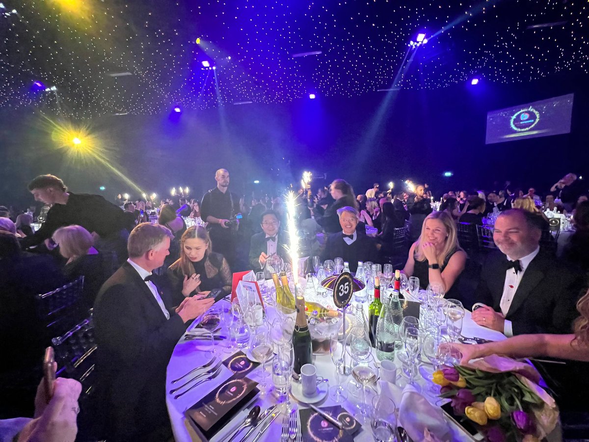 leonard_design's tweet photo. We’re unbelievably proud to announce Leonard Design has won the @bestcompanies 2022 ‘Best Improver’ award in the Mid-Sized Company category. This accolade would not have been possible without our amazing team who make Leonard Design an incredible place to work for everyone! https://t.co/TtFn5uVP4d