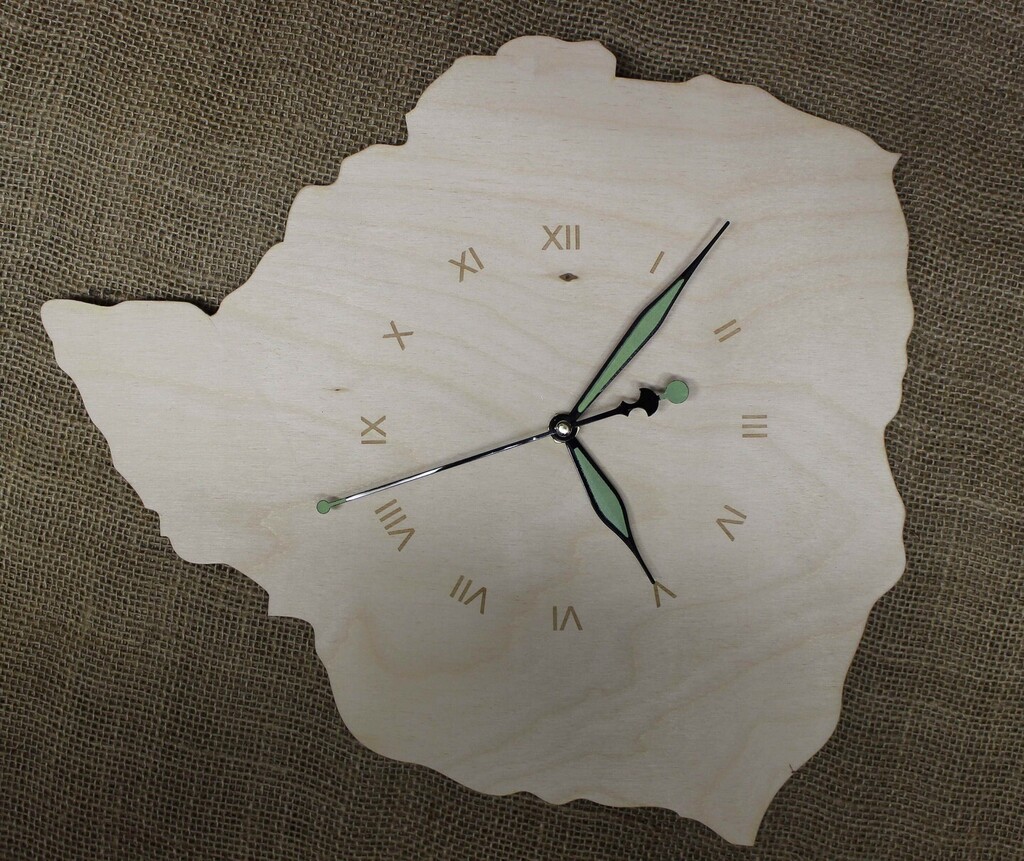 FeelMyCraft's tweet image. Custom Unique Bespoke Zimbabwe Shape Clock Zimbabwe Map Wooden
#AfricanClock #Australian #AustralianClock #CustomClock #PersonalizeClock #CustomGift #african #BlackEarth #Zimbabwe #ClockGift instagr.am/p/CkfjtqOO1ui/