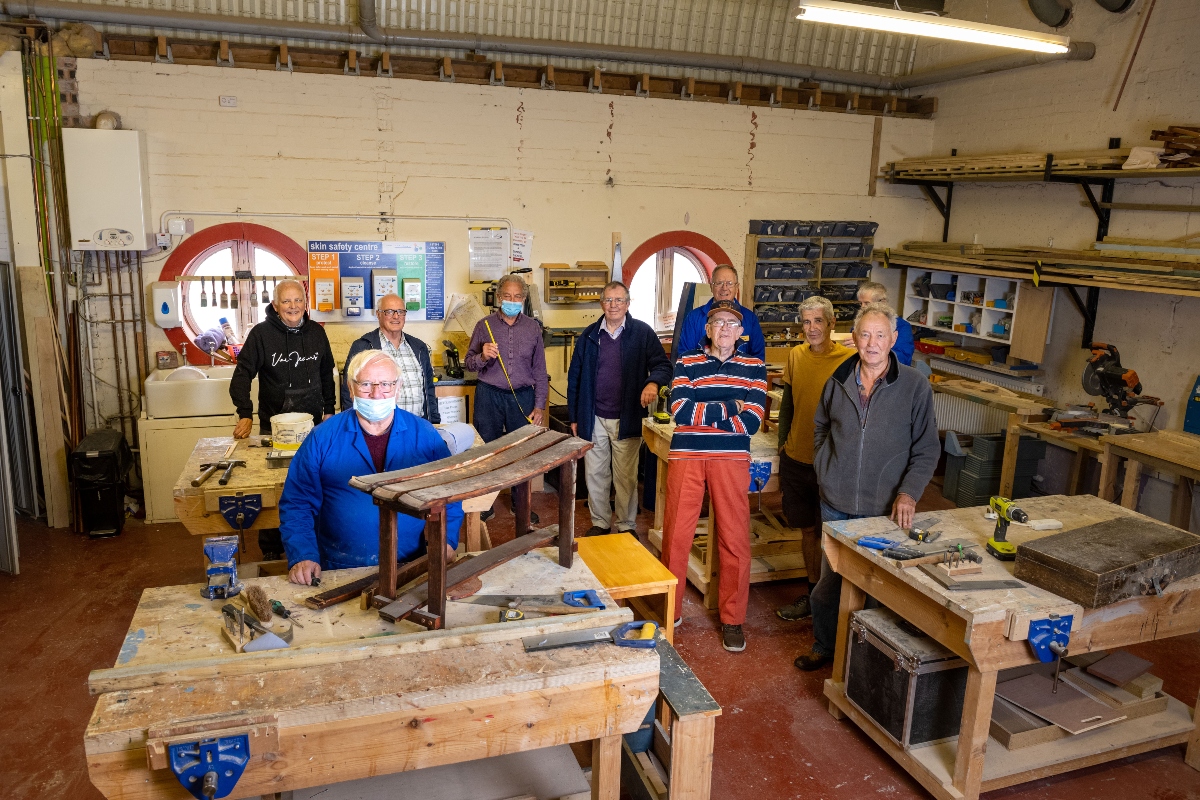 👏 | GCU launched a new 'toolkit' last year to help increase the number of Men's Sheds across the UK after research showed they improve the mental and social wellbeing of older men. Read the full story here: 👉 gcu.ac.uk/aboutgcu/unive… #MensHealthAwarenessMonth