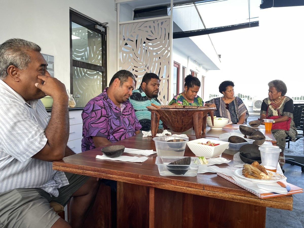 JTuisinu's tweet photo. Local influencers from different social media platforms meet to talk about awareness on Sexual reproductive health.
Still an issue shunned by many due to existing barriers, a good start with detailed conversation, sharing of stories & ideas.
Facilitated by #IPPF_Pacific https://t.co/L9A1CZ94Kq