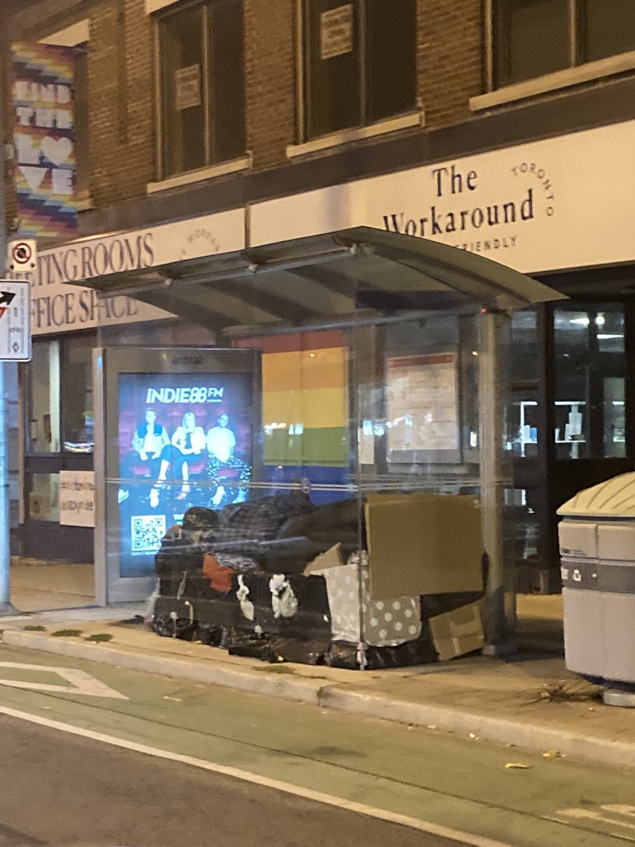 neliadasilva's tweet photo. How is this okay in a city like Toronto ⁦@JohnTory⁩?
Bus shelter full of personal belongs. We need #affordable #housing https://t.co/aPlrFvMV6s