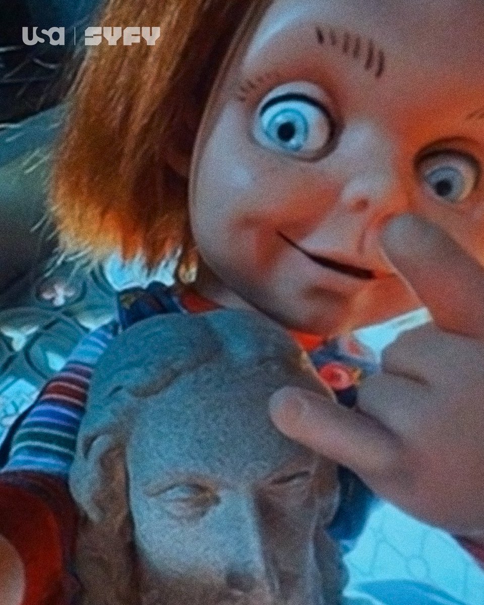 SYFY_Spain's tweet photo. Vamo' a tirarno' un selfie: Say cheese! #ChuckySeason2 https://t.co/2kcnloanem