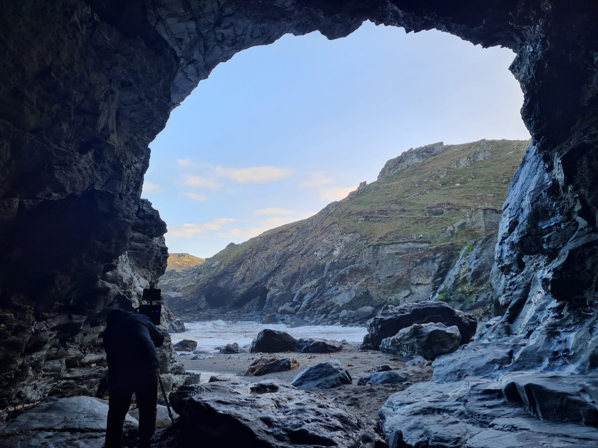 Bob Stone tweet media