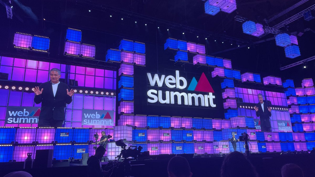 remedios's tweet photo. @WebSummit here we are DAY #2 Breakout startups #taki #popup #ourspace #yonder #askai #plain #compareethics #rever #rentle #equipeme 
@SaadRizvi_ @MeganMurphy @AlonTalmor @simonrohrbach @oriolhernandez @TuomoLaine4 @PaulMartin https://t.co/Oyw0CgbVOA