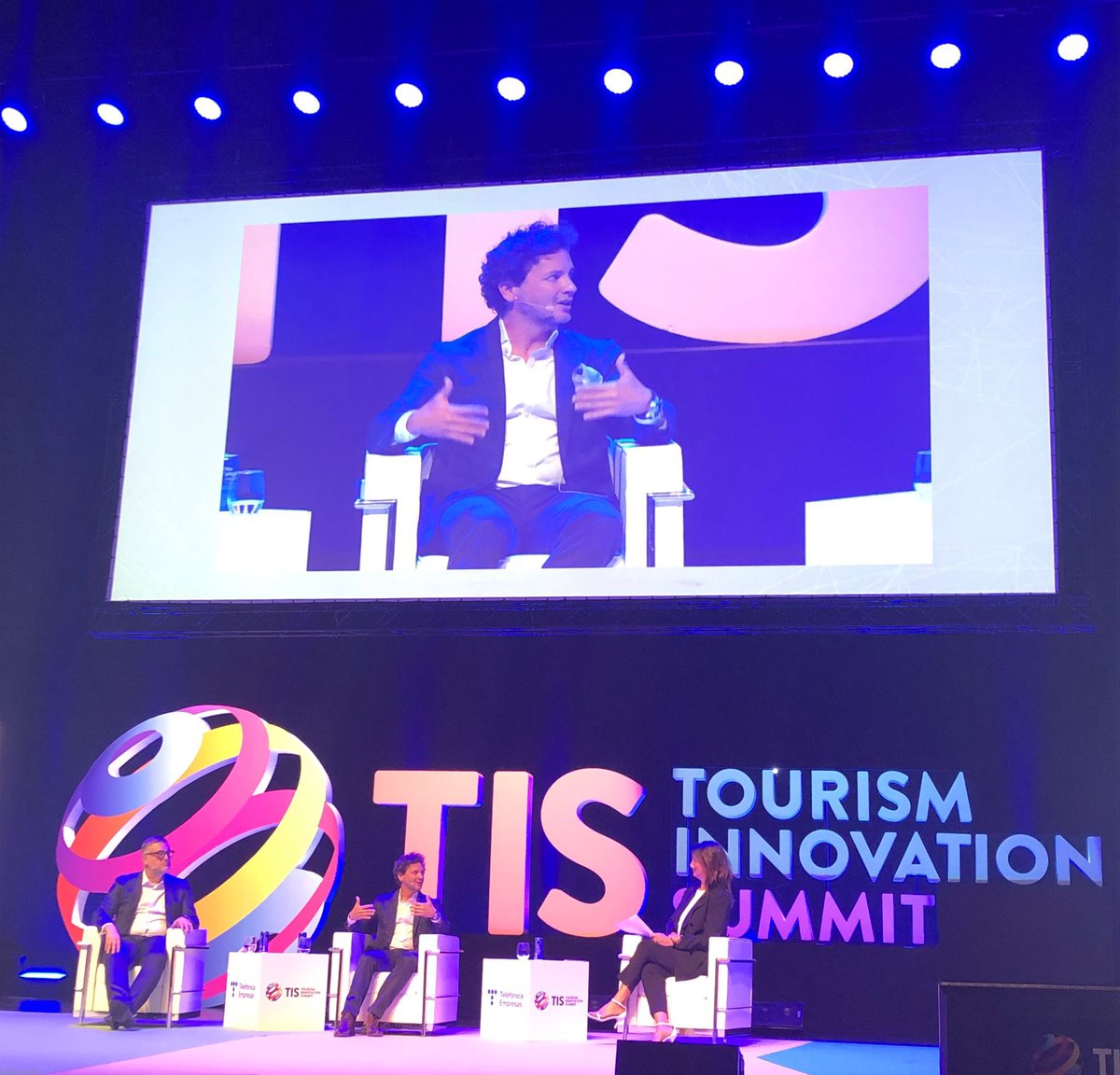 Serg_Guerreiro's tweet photo. @llluisgparaujo discussing the future of tourism in Europe at TIS - Tourism Innovation Summit 
#changemakers #abettertourism https://t.co/TK59AcgGQ9