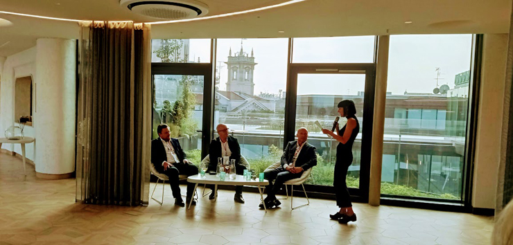 Agendaviaggi's tweet photo. Rendere accessibili i prodotti biologici. Il successo del modello danese in scena a Milano
@GoVisitDenmark #VisitDenmark #Copenhagen #Denmark #tourism #visitcopenhagen #cphpicks #foodlover @denmark @nniederkofler @giuliacastelli #HortoRestaurantMilano
https://t.co/zquhoanRv6 https://t.co/c9lwuF2oHv