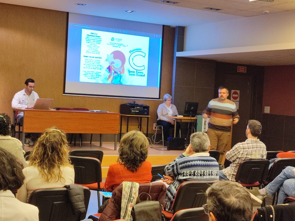 FE_Escolapias's tweet photo. El Equipo de Titularidad @FE_Escolapias visitamos el @ColePaulaMontal
Un día muy bueno, compartiendo experiencias y reflexionando sobre nuestro carisma #acompañamosalasfamilias https://t.co/PvQHwWYYSk