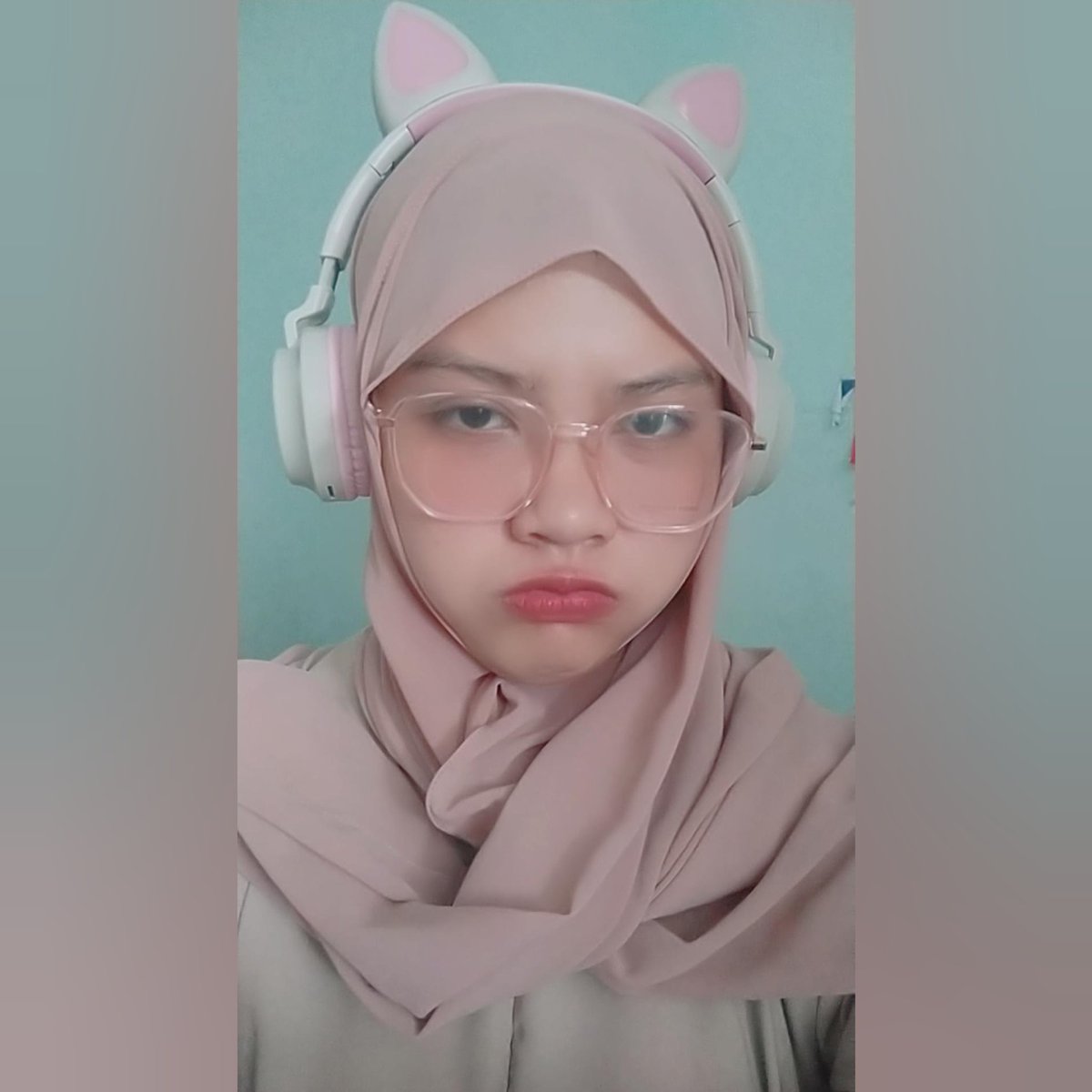 ohh_hnn's tweet photo. #FotoProfilBaru https://t.co/t5OEuK5rgU