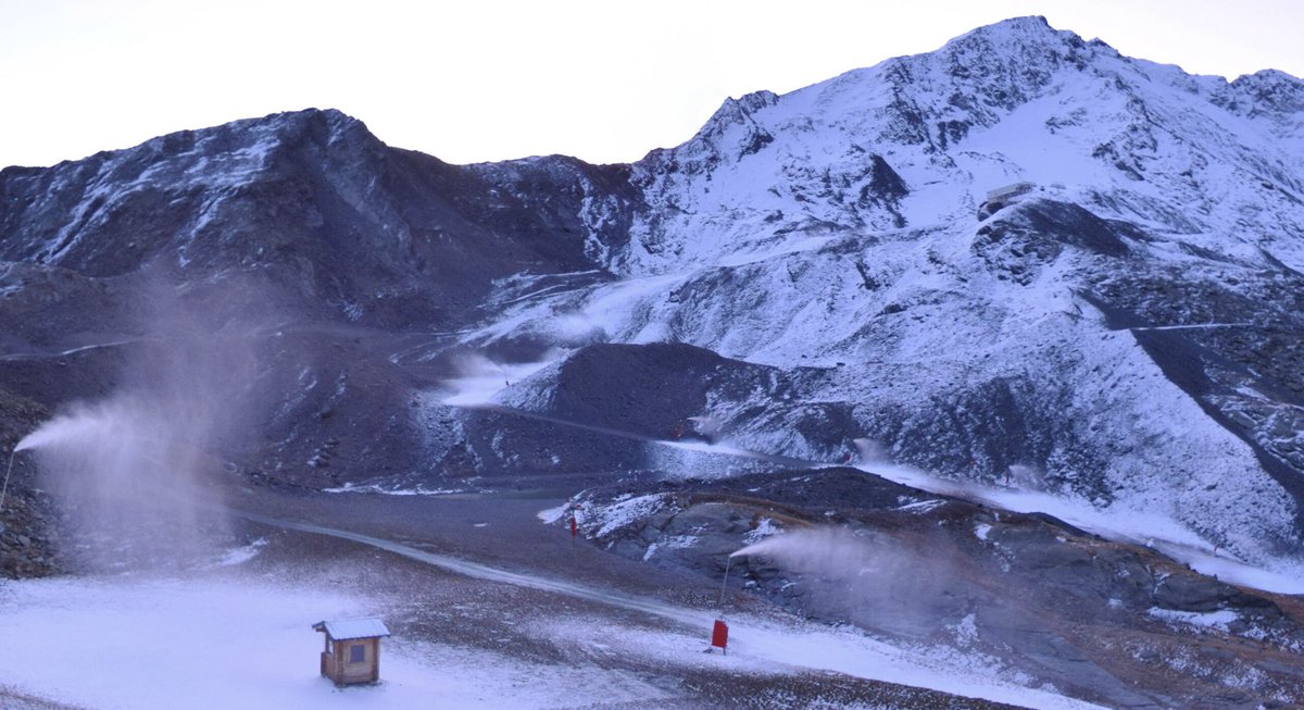 GhislainG51's tweet image. #D-15 #open #snowgun #making @Val_Tho @3Vallees_france ⛷️👍