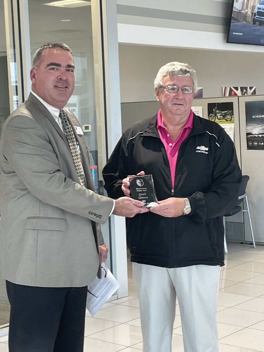 scs_sped's tweet photo. Gerald Clements, SHS class of 76 and first recipient of the Hardworking Golden Bear Award.   Well-deserved! https://t.co/AEKE1kjplM