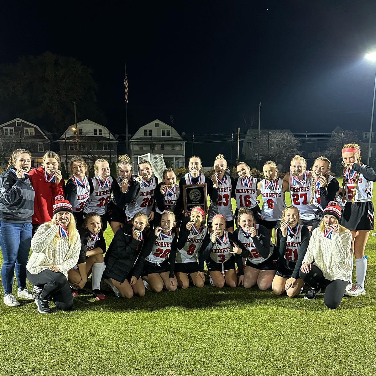 honesdalehs's tweet photo. D2 AAA DISTRICT CHAMPIONS!!! Your fav fhockey team beat WVW 2-1 in regulation time!!! On to states, Tuesday, November 8th! #hornethockey #unstoppable #monstermindset #swarmtogether https://t.co/qkCXoG18AU