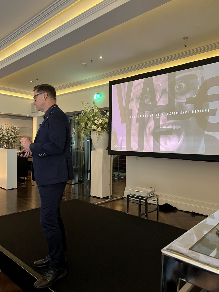 “Designing with the correct sequence and patterns is imperative”

Simon Norris, CEO and founder of <a href="/we_are_Nomensa/">Nomensa</a>

#InteractAMS #UXEvents #UXDesign