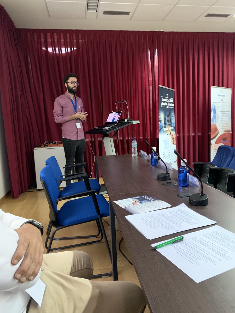 LuisMGallego's tweet photo. #JornadasAnaliza
Hoy en #Facultad #Quimicas #Universidad #Oviedo
#SeguridadAlimentaria en el mundo sin #Gluten
Adriano Posada Fernández. Responsable de Calidad. ADPAN
#Alergenos #Control #Microbiología #Micotoxinas #Control #Aguas #TratamientoTermico #AlertasAlimentarias https://t.co/ghMj2aQqUI
