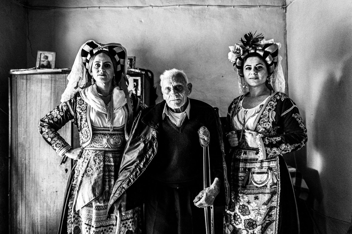 tatakis81's tweet photo. GREECE. Ionian Sea. Corfu island. Korakades. 

Part of my project “Caryatis”. A photographic study on female traditional costumes of Greece, through environmental portraits. 

#caryatis #burnmagazine #documentary #leicacamera #burnmyeye #leica #spicollective #magnumphotos #leicaq https://t.co/drjIae2iVo