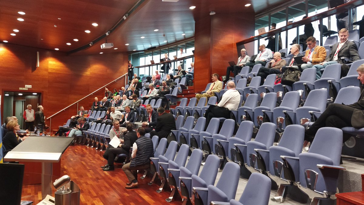 LaurentAlfonso's tweet photo. Angela Iglesias from @mitecogob ๐ช๐ธ presents the Spanish strategy and coordination plan of firefighting ๐ฅ to the assembly of @FEUorg ๐ช๐บ at the @112cmadrid headquarter.
#EuCivPro #FastTeam ๐ฒ๐ณ https://t.co/bpHOYcqOZ5
