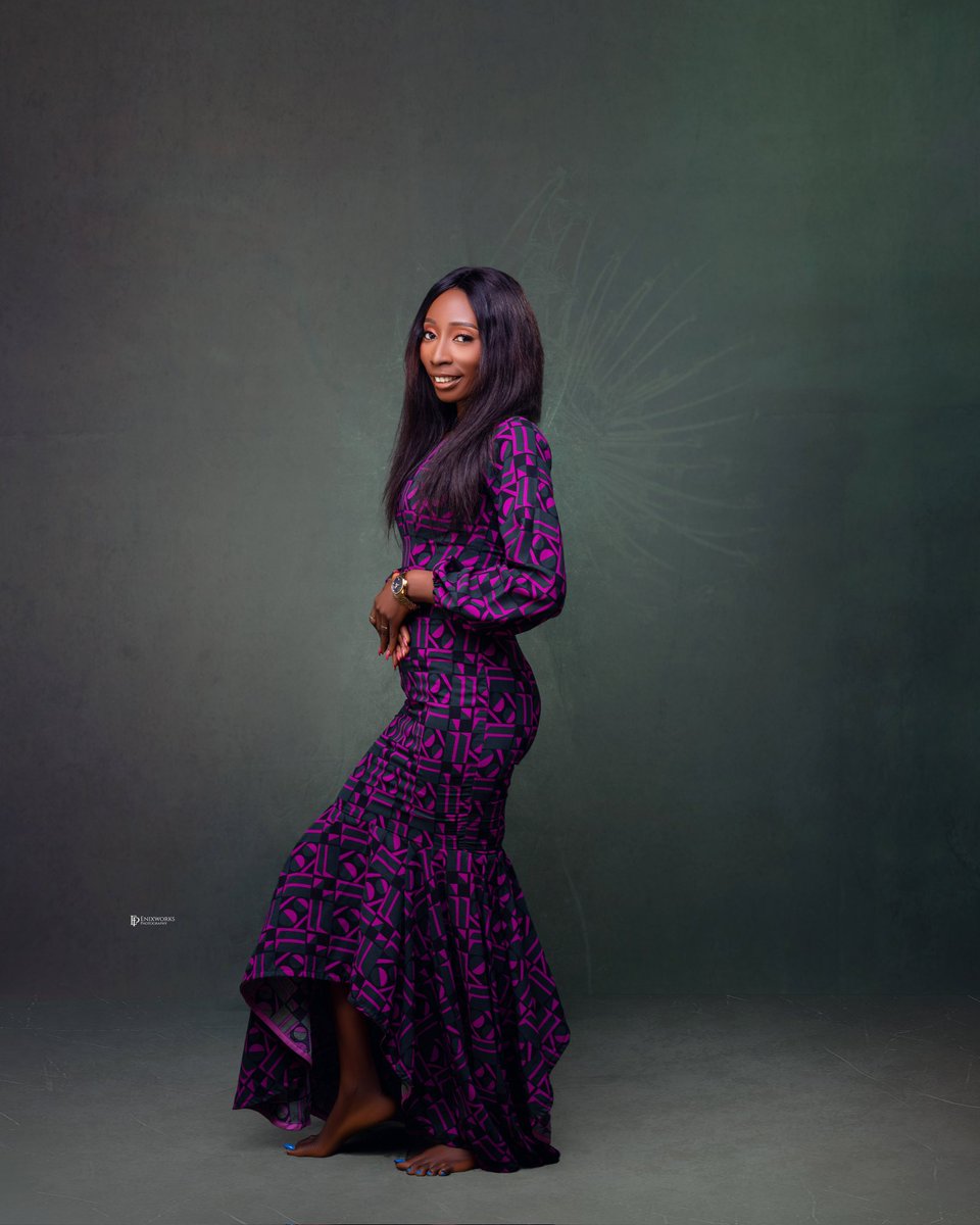 TeyeisCouture's tweet photo. Happy blessed birthday to one of our amazing staff thank you for being part of our success story... We love you dearly ❤️❤️  
Grow Gold!!!
Cheers. 

#teyeicouture
#teyeiscouture https://t.co/hJ2OBSH9k6