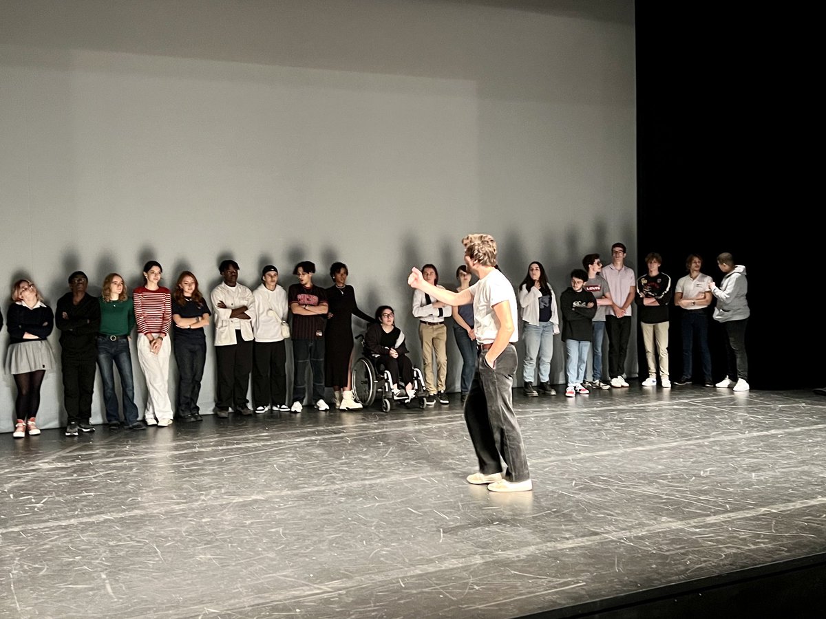 Bravo <a href="/leprojetmoteur/">Le projet Moteur!</a> pour le #campus2022 <a href="/VilledeNice/">Ville de Nice</a> 🎊Un programme d’exception via des ateliers autour de la confiance, l’expression de soi <a href="/TheatredeNice/">TNN - Théâtre National de Nice</a> Merci pour tous ces #jeunes qui ouvrent leur champs des possibles 🌟 ⁦<a href="/CaroSeneclauze/">Caroline Sénéclauze</a>⁩