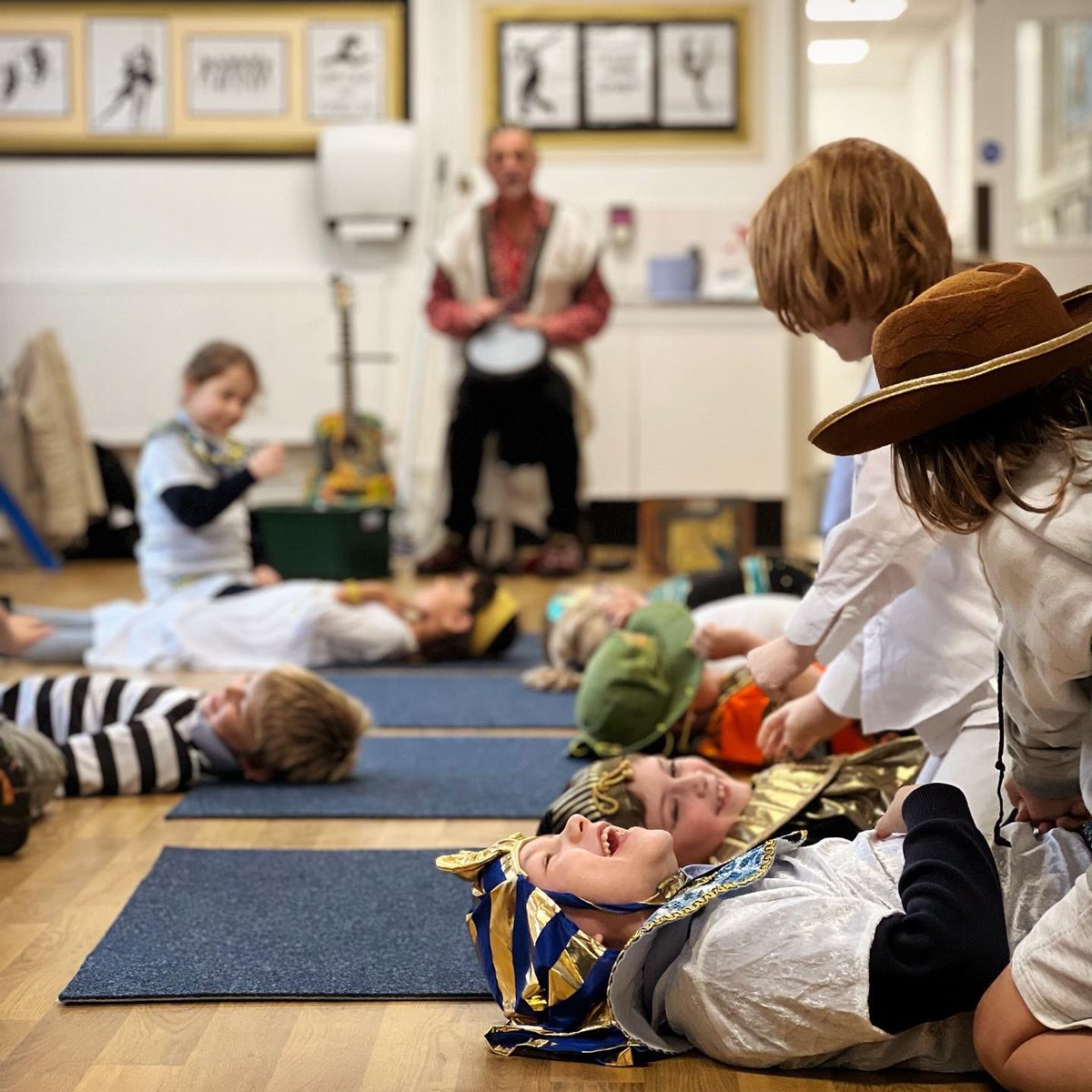 WestBuckland's tweet photo. The Year 4s were visited by storyteller Clive Pig who regaled them with stories of the Tudors, sang songs, and showed various items of the period.

Then, in the afternoon, Year 3 was treated to Ancient Egyptian Day.

#westbucklandschool #prepschool #clivepig #Tudors #ancientEgypt https://t.co/r3GyWOnr0X