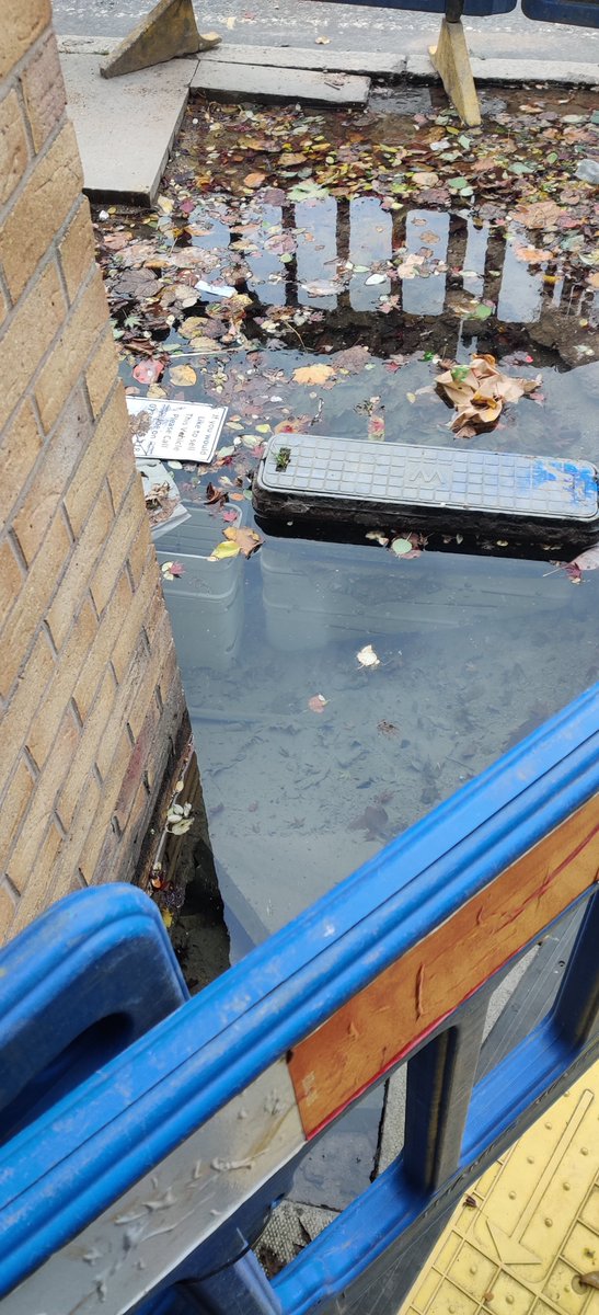 sam4u2tweet's tweet photo. @thameswater 3 phone calls to your CS team, 2 conversations with on site team members, 8 weeks of a leak. 2 weeks of water now leaking into the building electricity cupboard. This is a hazard.

The evolution of a leak, with extensive unnecessary damage caused by @thameswater https://t.co/RgLpcVI7Gt