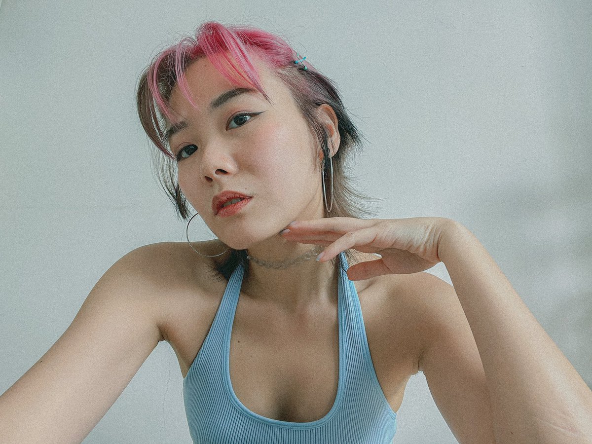 thetinybloo's tweet photo. Transition 💙✨ #hairupdate https://t.co/K1FaNvIwM8
