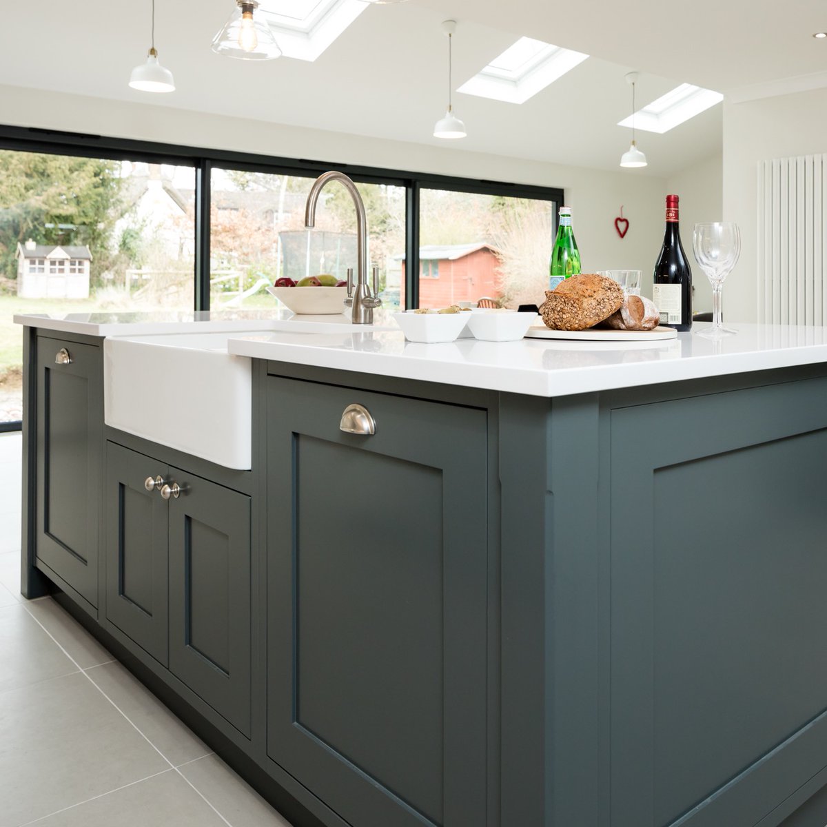 House parties seem to often end up in the kitchen. Having an island gives somewhere for guests to stand and natter with you whilst you whip up the next delicious course. Can you be part of the party and keep on with the cooking in your kitchen?