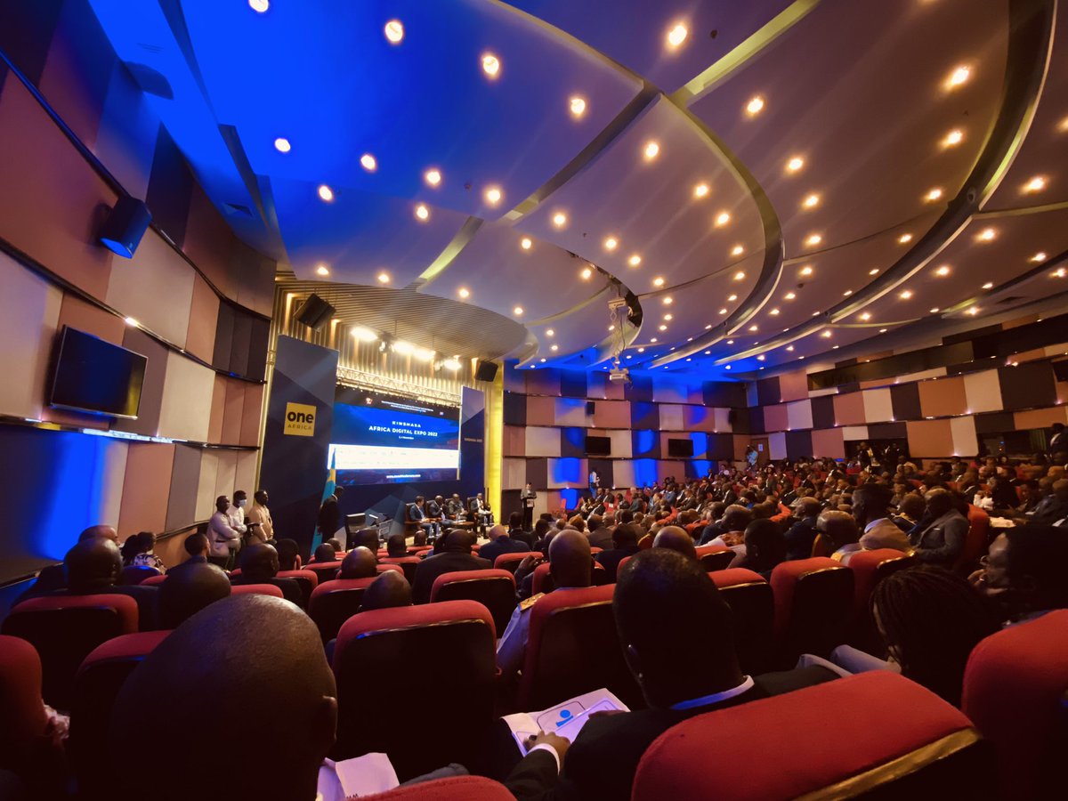 SilikinVillage's tweet image. #RDC Grand est le plaisir d&apos;être associé à l’Africa Digital Expo 2022 du 3 au 4 novembre à Kinshasa, où notre Directeur Général Raymond MENDY  interviendra ce vendredi sur l’ #Healtech, #Agritech, #Fintech, #Assurtech #transformationnumerique  #africa #stratégie #adex2022