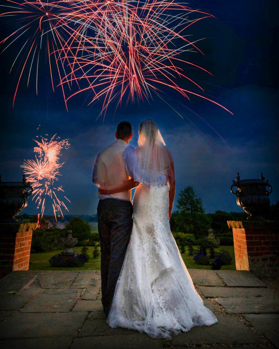 It's almost Fireworks night. We love a firework photo!🧨 They provide fantastic photo opportunities at weddings.

#fireworks #weddingphotos #weddingdayinspiration 
#weddingphotographer #suffolkbrides #essexbrides