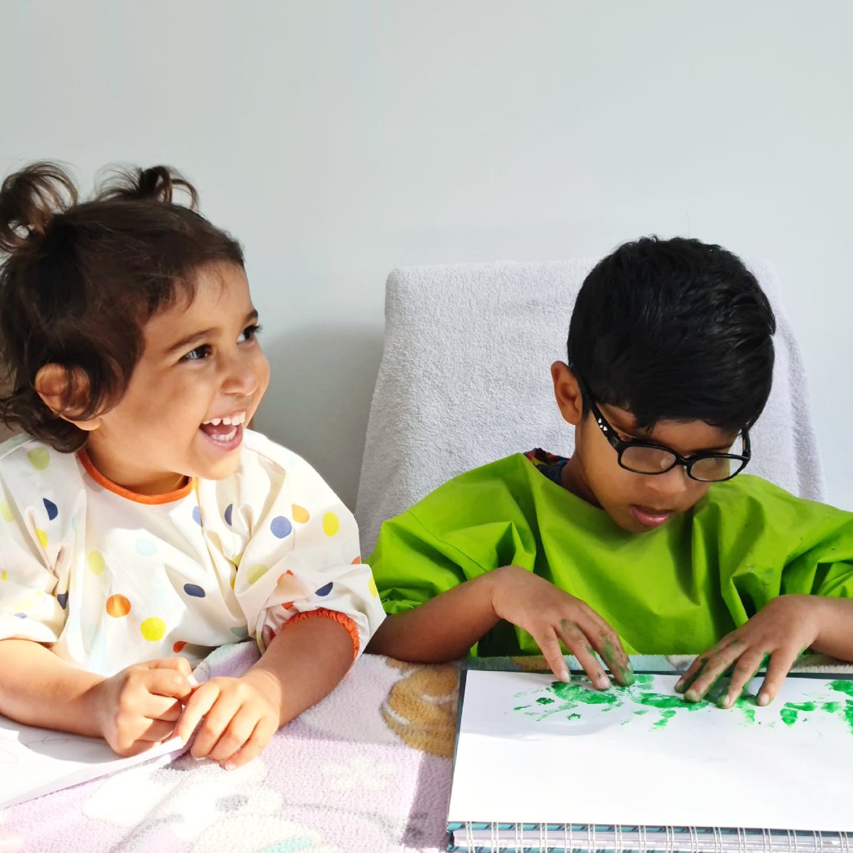 🎉 An amazing 31,236 of you have supported our call for inclusive playgrounds.

Today we’re delivering that message to ministers in England and Wales. With a little help from one of our youngest campaigners, Koan aged 5! ✉️

🧵