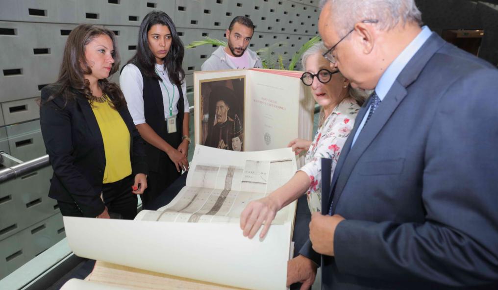 The Portuguese Monumenta Cartographica in The Bibliotheca Alexandria! 
It contains the original maps of the Portuguese Marine Discoveries from the 14th & 17th Century.

#embassyofportugalinegypt #portugal🇵🇹
#bibliothecaalexandrina #portuguesehistory #portuguesediscoveries