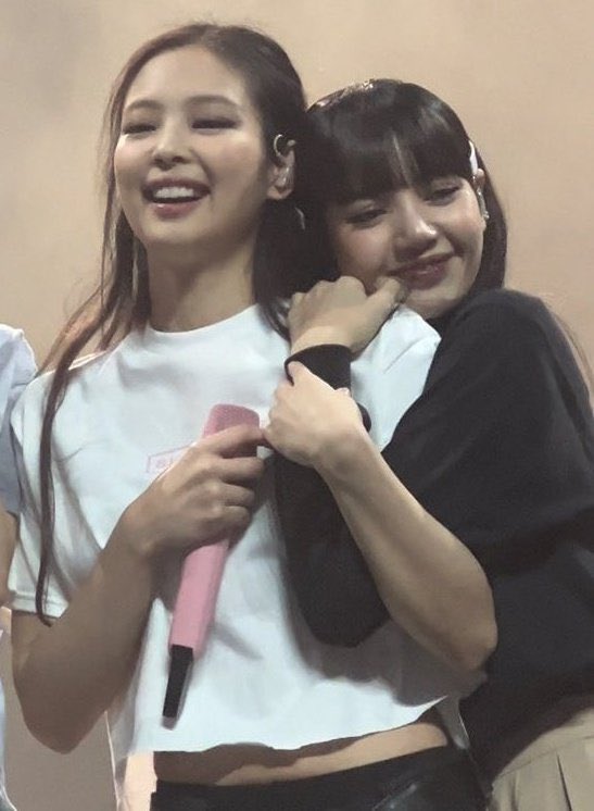 poyyoysak's tweet image. ชอบอยู่คนเดียวก็หมายถึงว่าชอบพี่คนเดียว