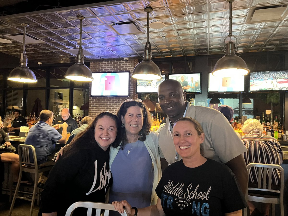 artscienceunca's tweet photo. #amle22 Better Together…making friends for the world to see! Thank you AMLE BOT AND AMLE PERSONNEL https://t.co/BbrsRJEXKL