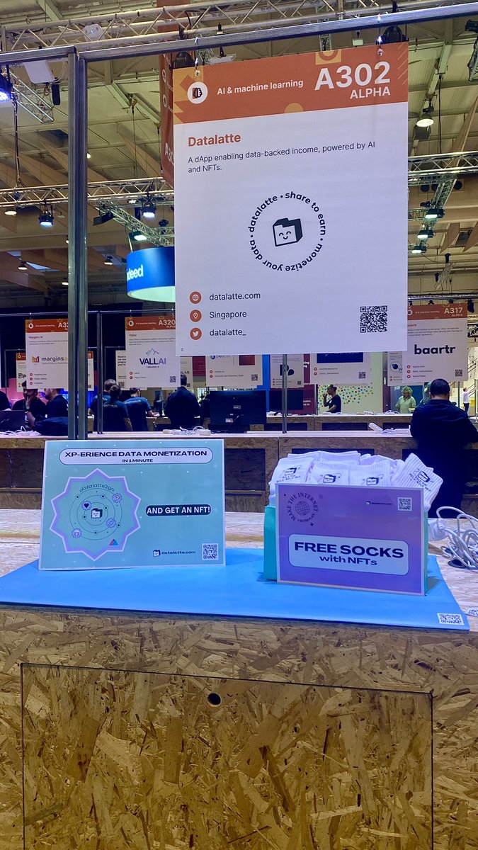 Clawnected tweet media