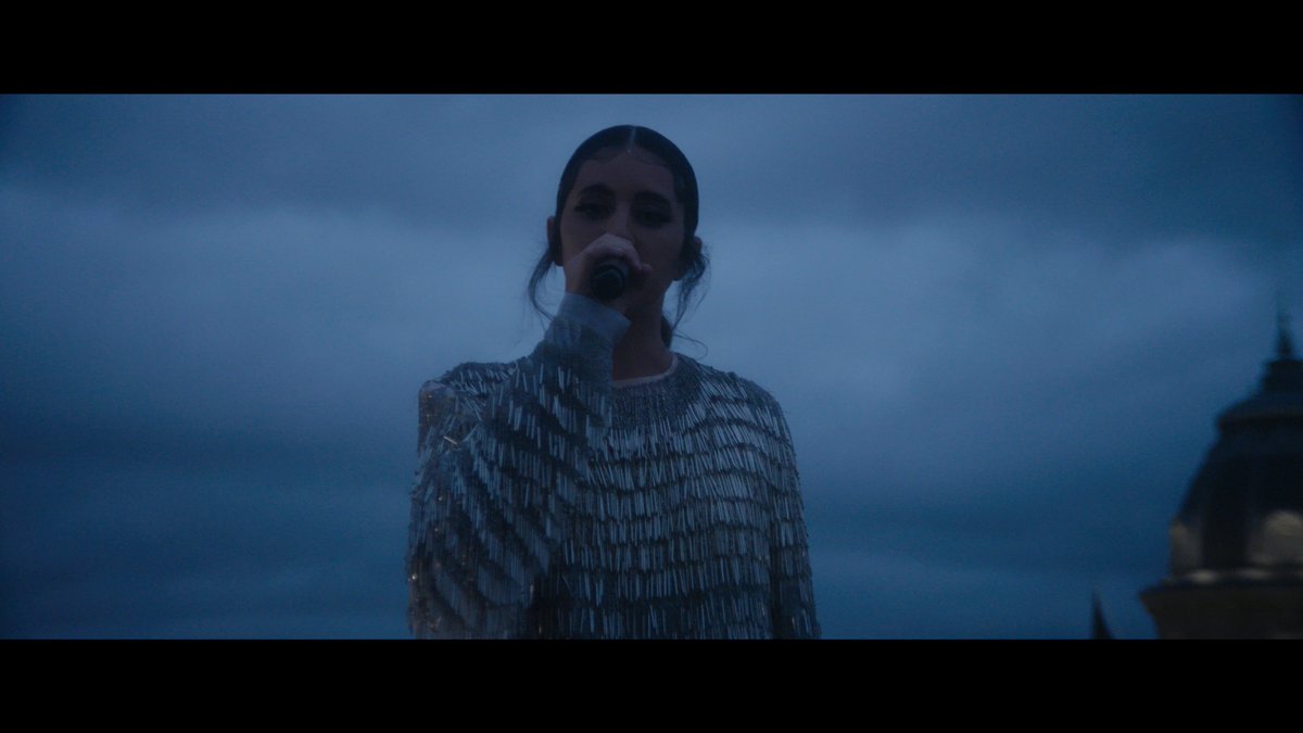 bilbao_udala's tweet photo. 🅱️🎬🎶 @Izaroandres-ek bere lehenengo lana zuzendari gisa aurkeztuko du @ZINEBIfest-n: “Izaro: Limoiari eztia/Reivindicar la ternura” 🔗 https://t.co/pEiUVgm3YA
🎤 @MerinaGris-en zuzeneko musika eta #Ghau Proiektua Jaialdiaren inaugurazio eta amaiera ekitaldietan izango dira https://t.co/rhDT6lh0TM