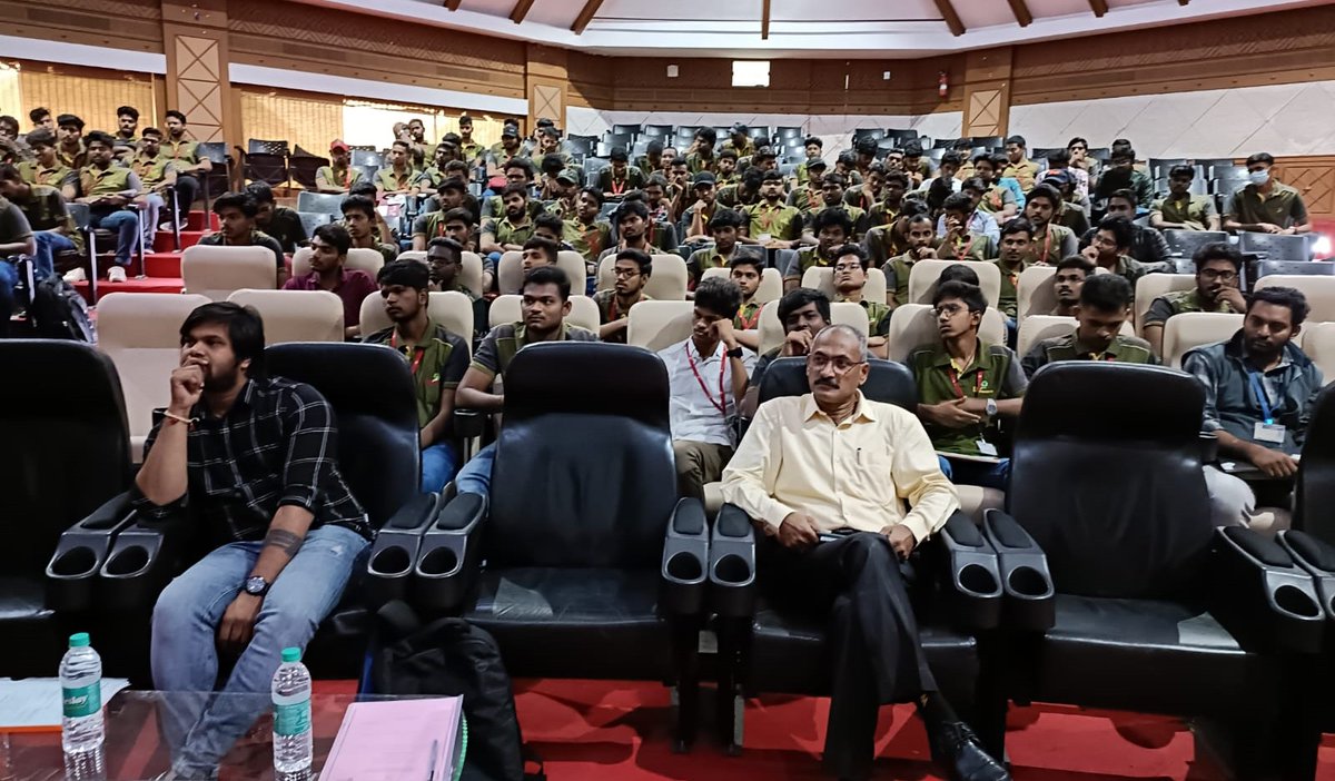 VHubAsia1's tweet photo. As part of one of our key initiatives - "Startup Founders Talk", a session was taken by Mr Chandra Sekara Reddy @ReddySekara  at Mohan Babu University.
Mr Chandra Sekara Reddy @ReddySekara  is a Founder-CEO of CSCC Labs, Cyber Security company and A successful serial entrepreneur https://t.co/H83RyTGmIX