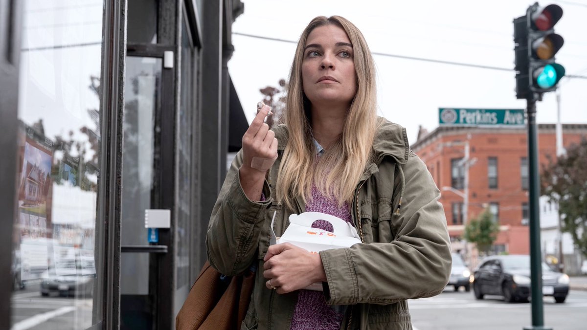 serielistas's tweet photo. 3⃣ Fue una serie rompedora, pero su camino llega hasta aquí. @AMCPlusEs estrena la segunda y última temporada de #QueTeDenKevin.

➕  https://t.co/trrijddNz9 https://t.co/VYilfQMBfk
