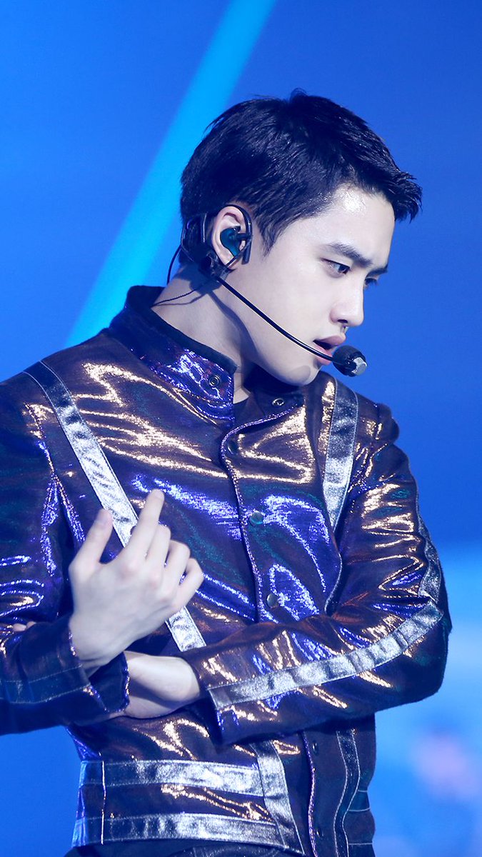 YourDailySM's tweet photo. Your daily dose of EXO. #YourDailySM #EXO #SMEntertainment #Scheduled @weareoneEXO https://t.co/pF67tuWQnP