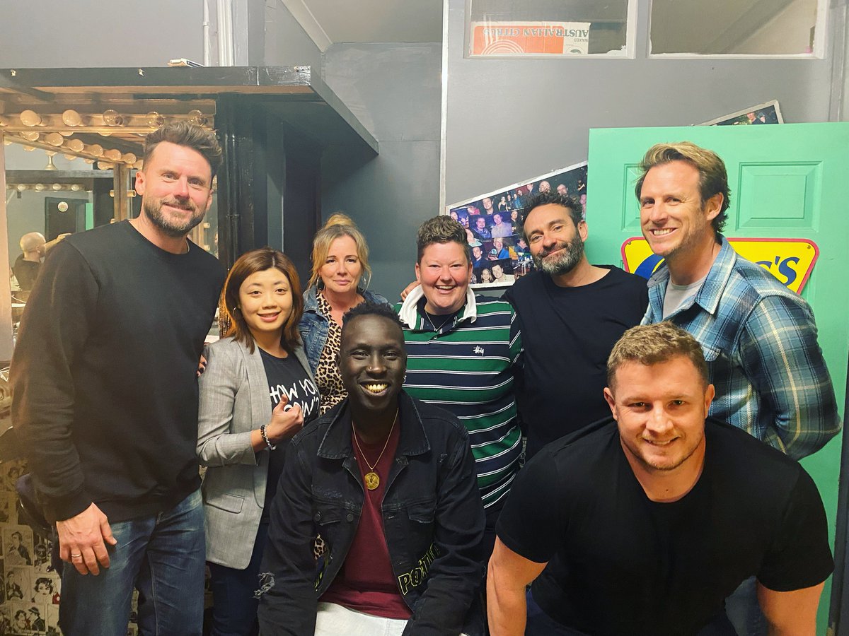 The Comic's Lounge tweet media
