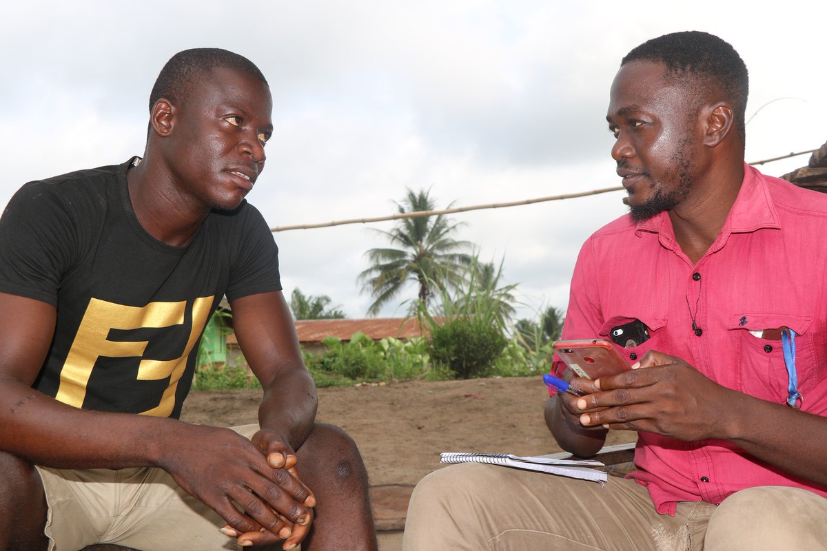 Solidaridad_wa's tweet photo. Farmers' profiling helps @Solidaridad_wa to understand the needs of beneficiaries. Data collected are used to determine the form of support that will best suit their farming activities. Under #LICSIP funded by #EUinLiberia, 4,998 cocoa farmers from 199 communities were profiled. https://t.co/L5ngJNZOGp