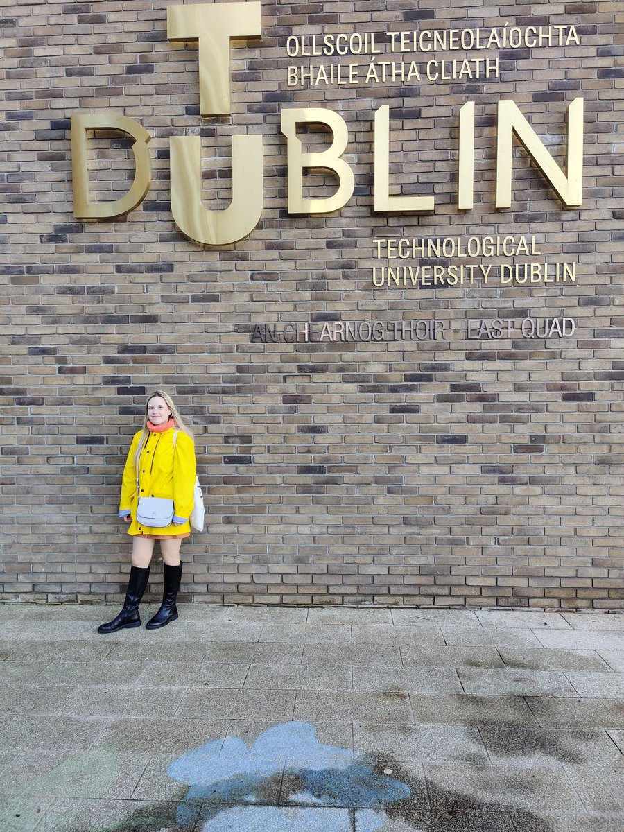 Made it to Dublin for #AoIR2022 🙌🏻 Can't wait to attend these interesting sessions. I'll present about #podcasting today at 3:30pm with <a href="/abottomley/">Andrew Bottomley</a> <a href="/TzlilSharon/">Tzlil Sharon</a> <a href="/NicholasAJohn/">@nik@aoir.social</a> <a href="/AnneFMacLennan/">Anne MacLennan</a>